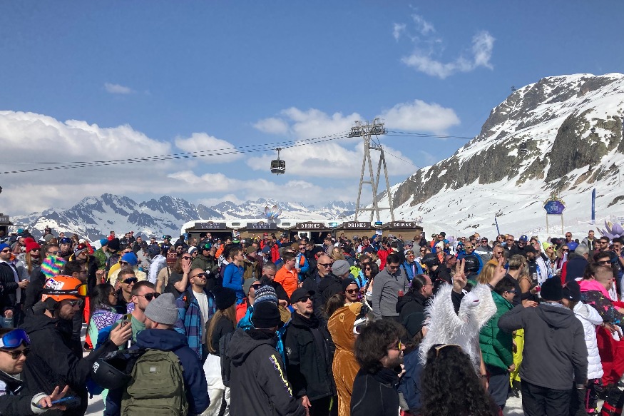 Tomorrowland Winter : les festivaliers sont de retour à l'Alpe d'Huez !