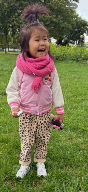 photo-khuslen_0.jpg (119 KB)